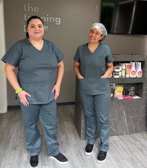 Equipo de The Tanning Place en Asunción